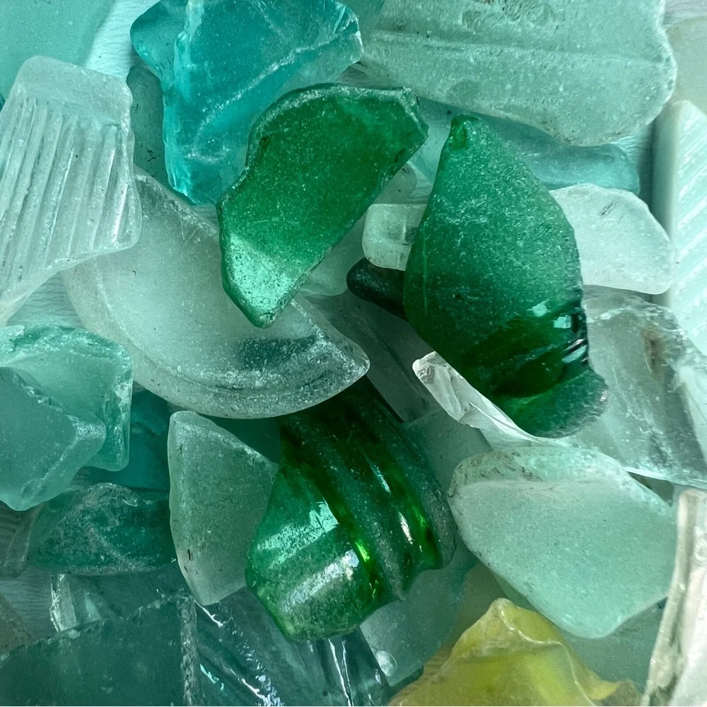 Vintage Sea Glass English Jewelry Mosaics Stained Glass Wire Wraps 11 ou…
